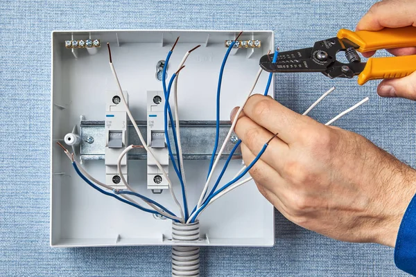 F & G Electric & Plumbing Oakville